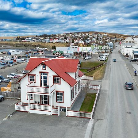 Bjarnabuth Apartment Husavik Ngoại thất bức ảnh