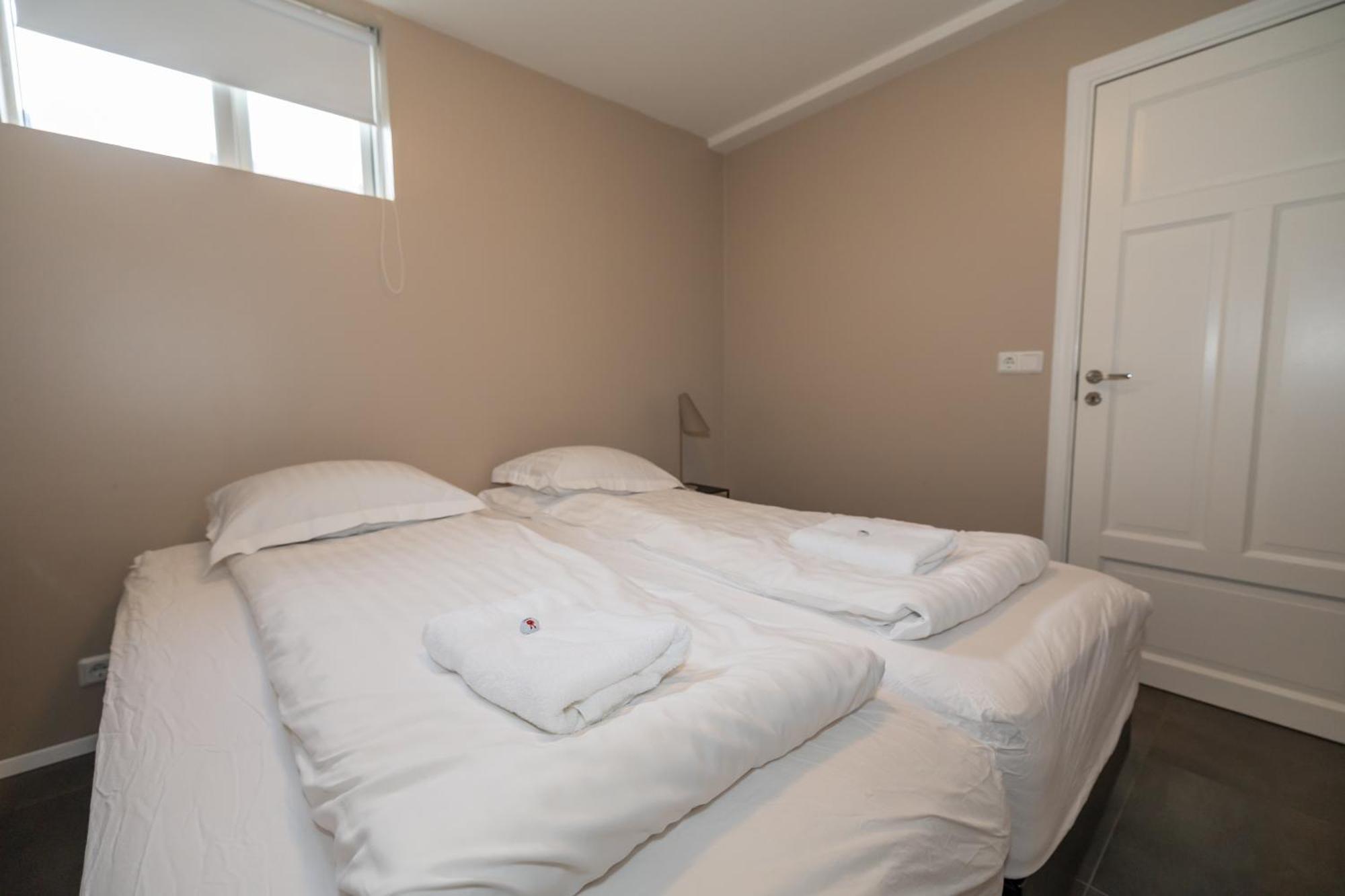 Bjarnabuth Apartment Husavik Ngoại thất bức ảnh